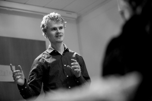 Foredrag - Motivation - Bonusordninger - Psykologi - Hjernen - Intuition - Syv gode vaner - Workshop